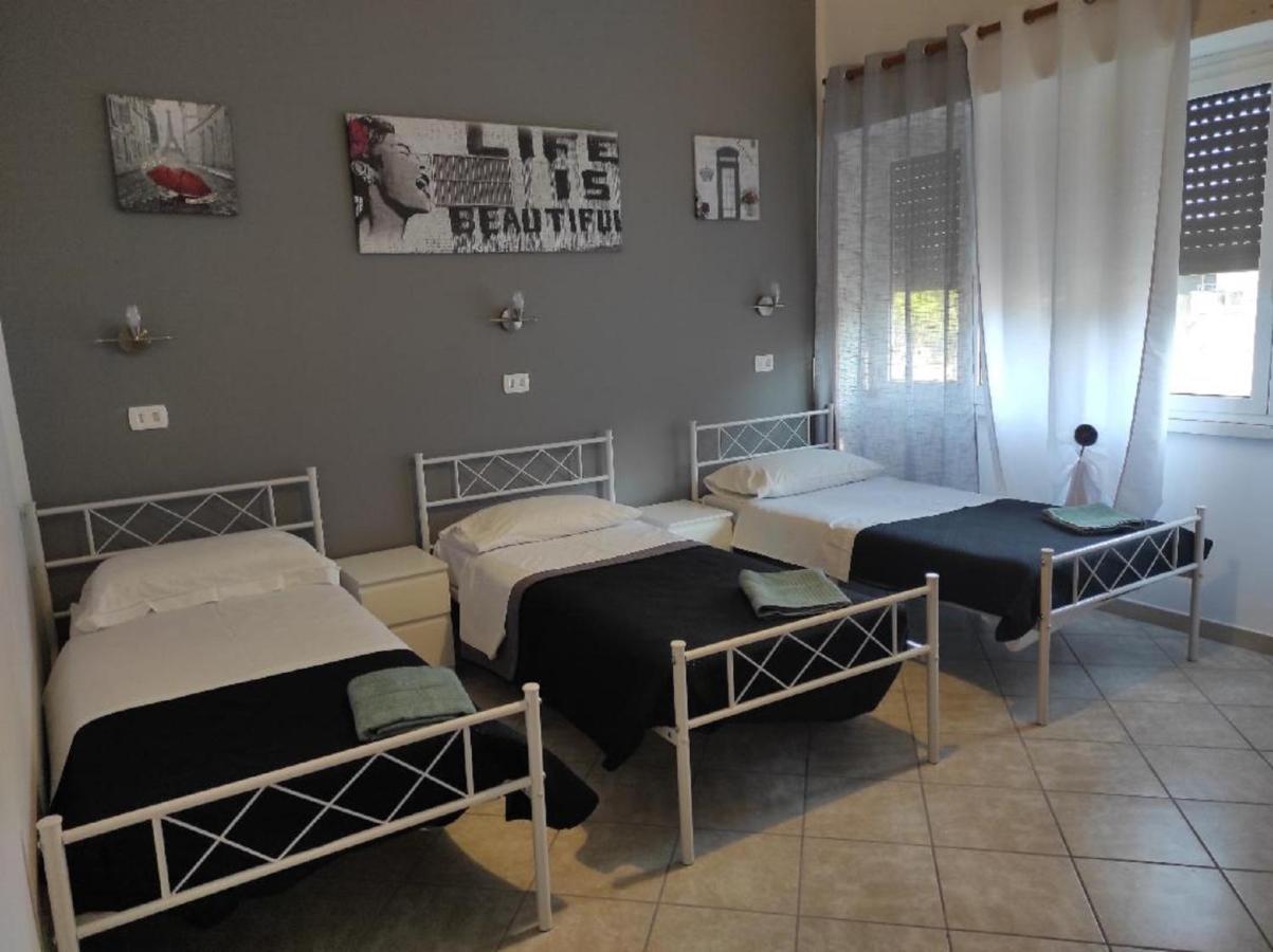 Casa Gio Hotel Ostia Buitenkant foto